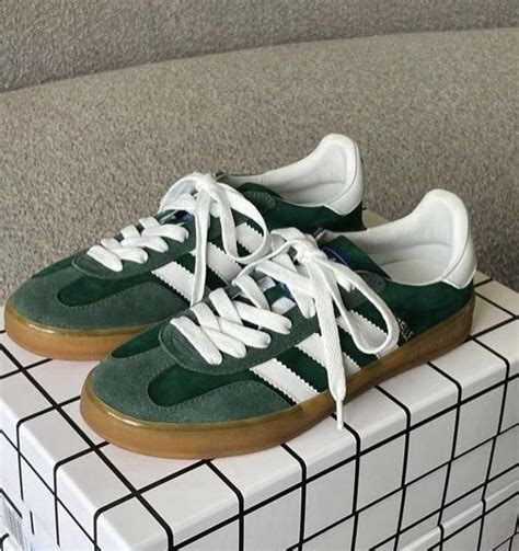 gucci sambas